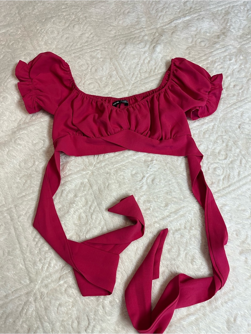 SHEIN Raspberry Tie Back Puff Sleeve Crop Top